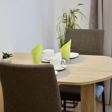 Sport Centrum Apartman Pápa Extérieur photo