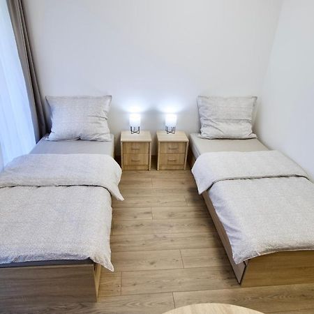 Sport Centrum Apartman Pápa Extérieur photo