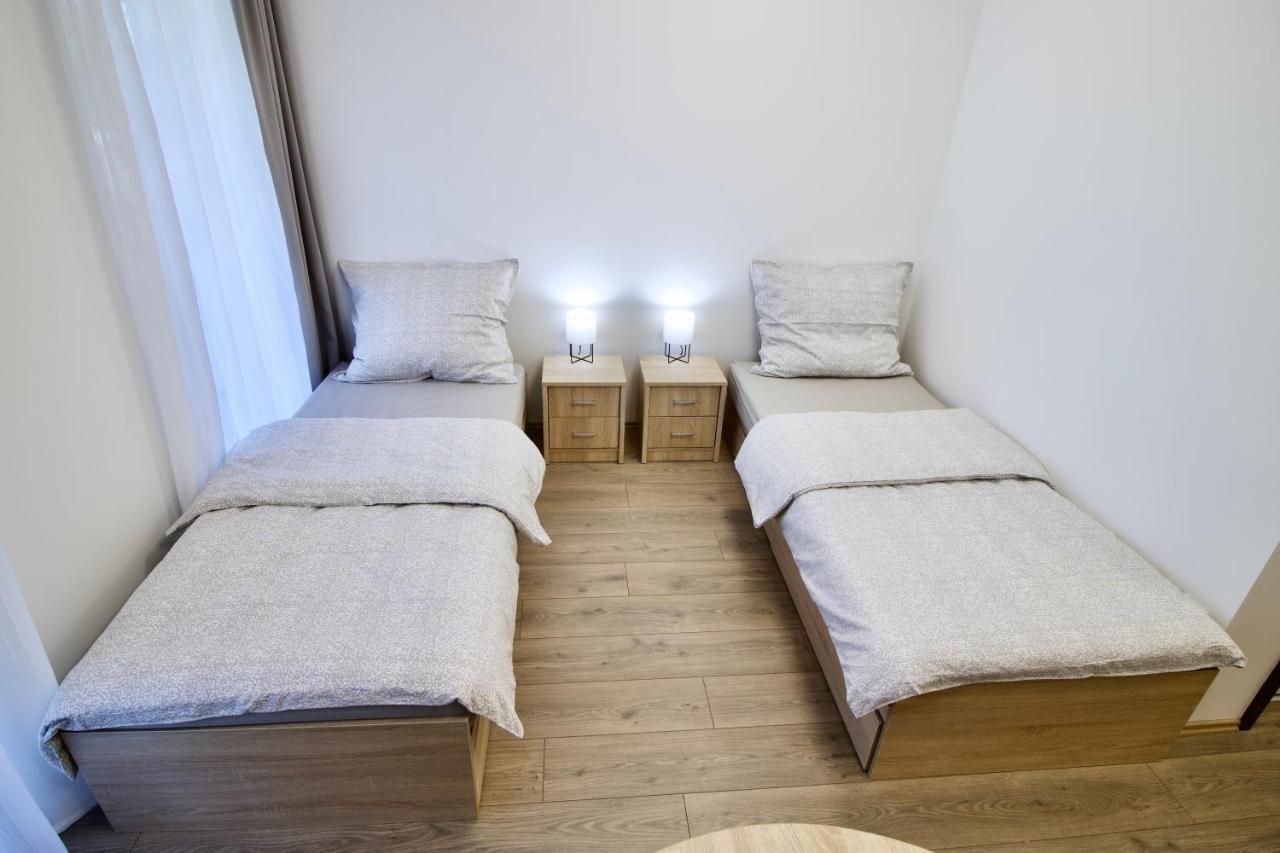 Sport Centrum Apartman Pápa Extérieur photo